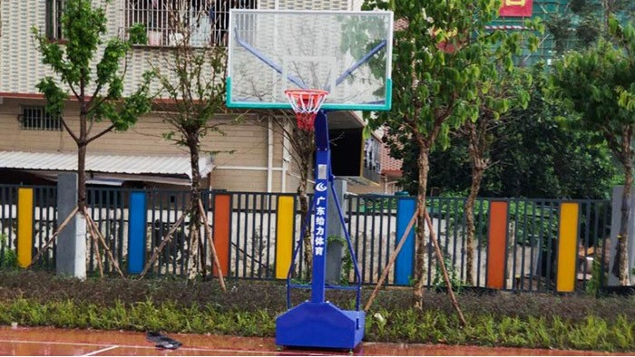 籃球架
