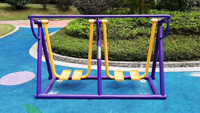 小區(qū)健身器材